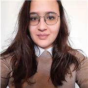 Sono italiana madrelingua, disponibile per dare lezione sia per singoli che gruppi